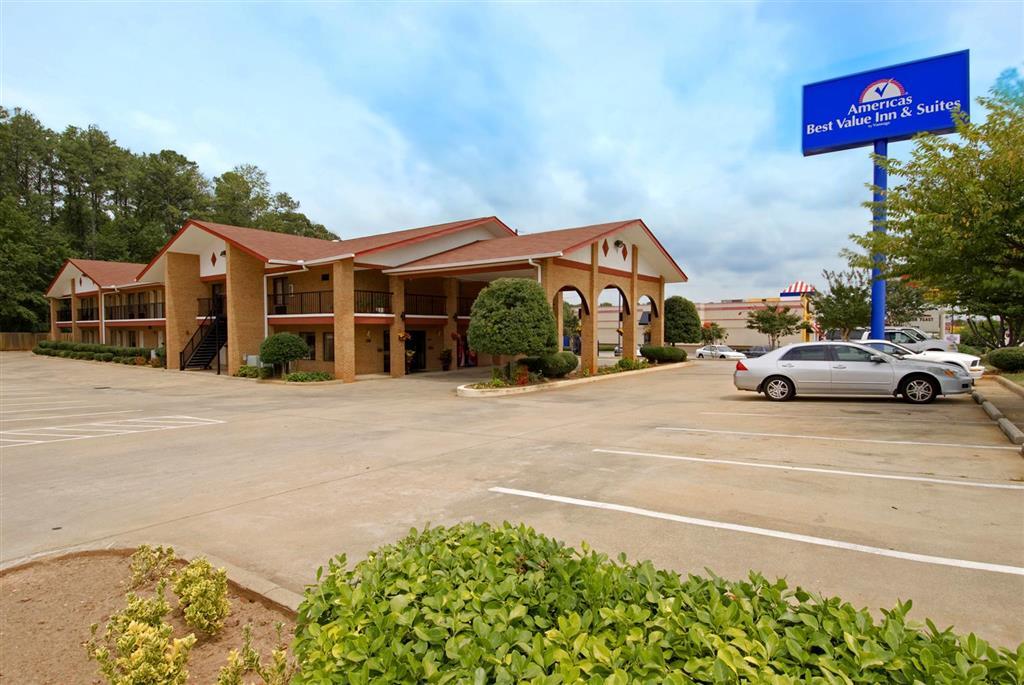 Americas Best Value Inn Стокбридж Экстерьер фото